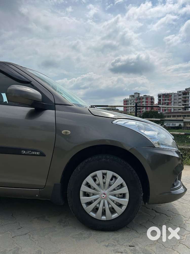 Maruti Suzuki Swift Dzire 1.2 Lxi (o), 2016, Petrol