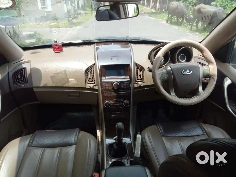 Mahindra Xuv500 Diesel 2012 With 82000 Km Excellent Condition