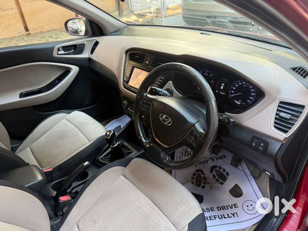 Elite I20 Asta Crdi 2015 Model 99000km Red Passion Price:6,20,000/-neo