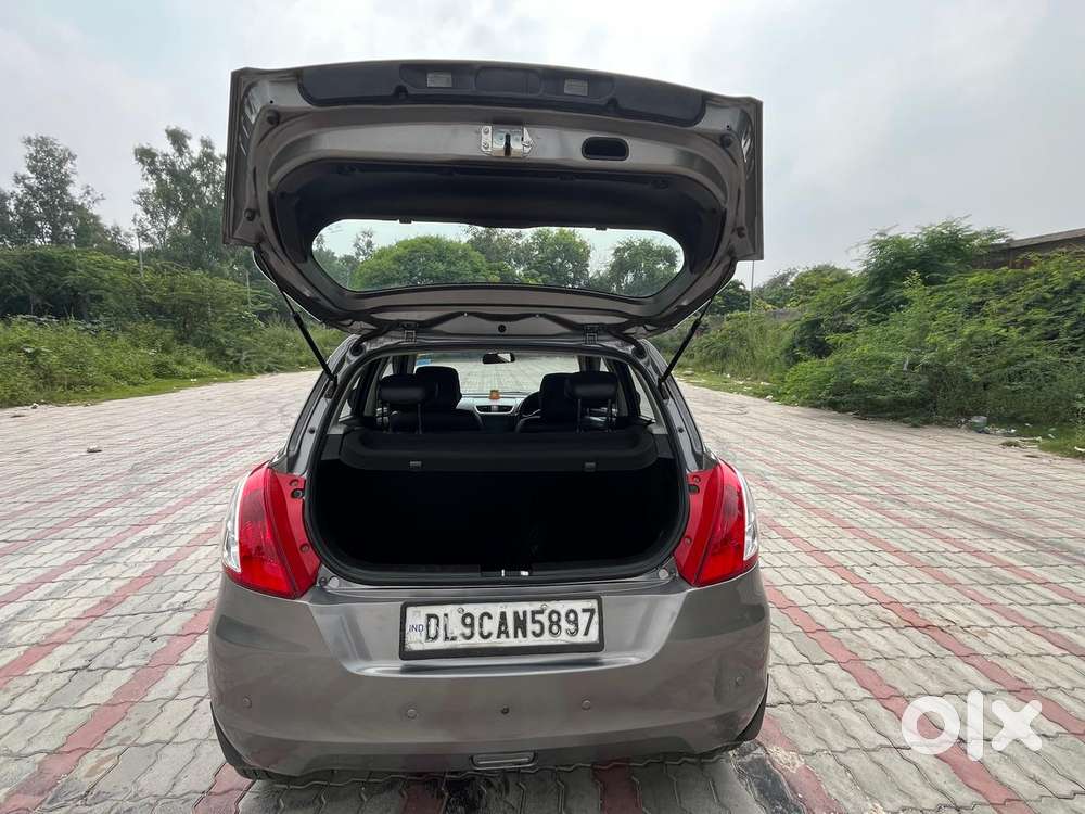 Maruti Suzuki Swift Lxi Optional-o, 2017, Petrol