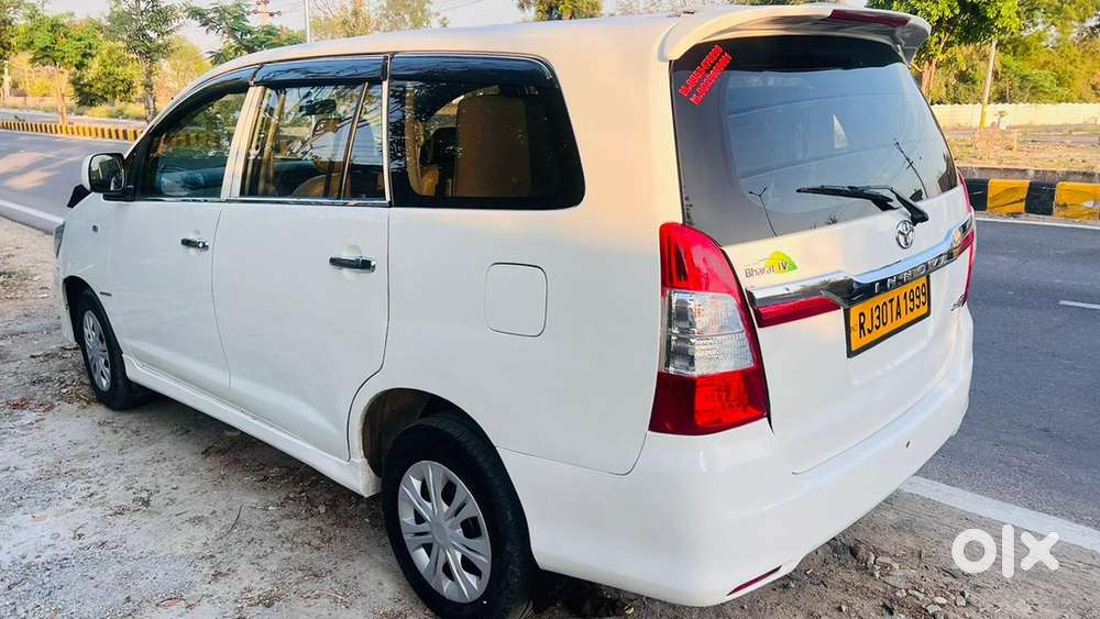 Toyota Innova Diesel 2015