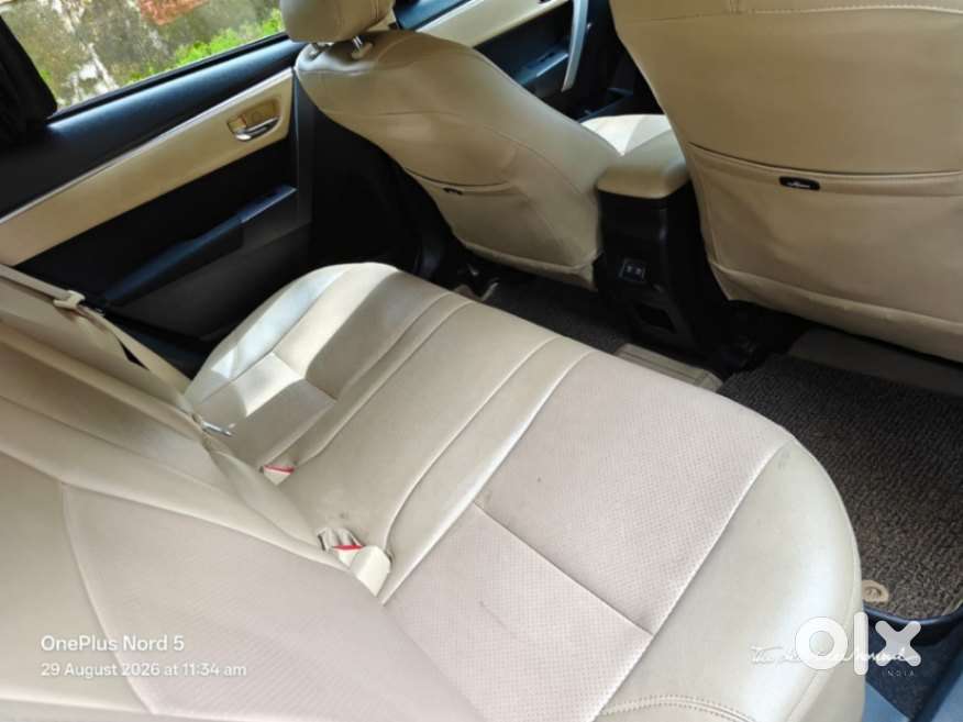 Toyota Corolla Altis 1.8 G Cvt, 2017, Petrol