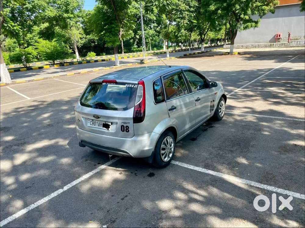 Ford Figo 2011 Petrol Manual