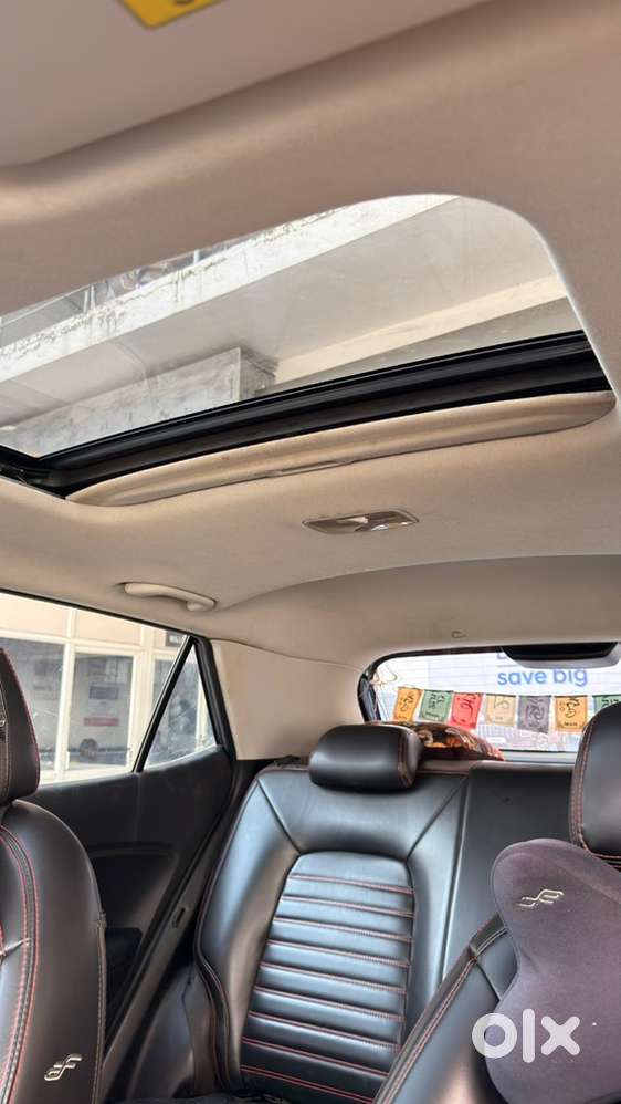 Hyundai Venue Petrol 2020