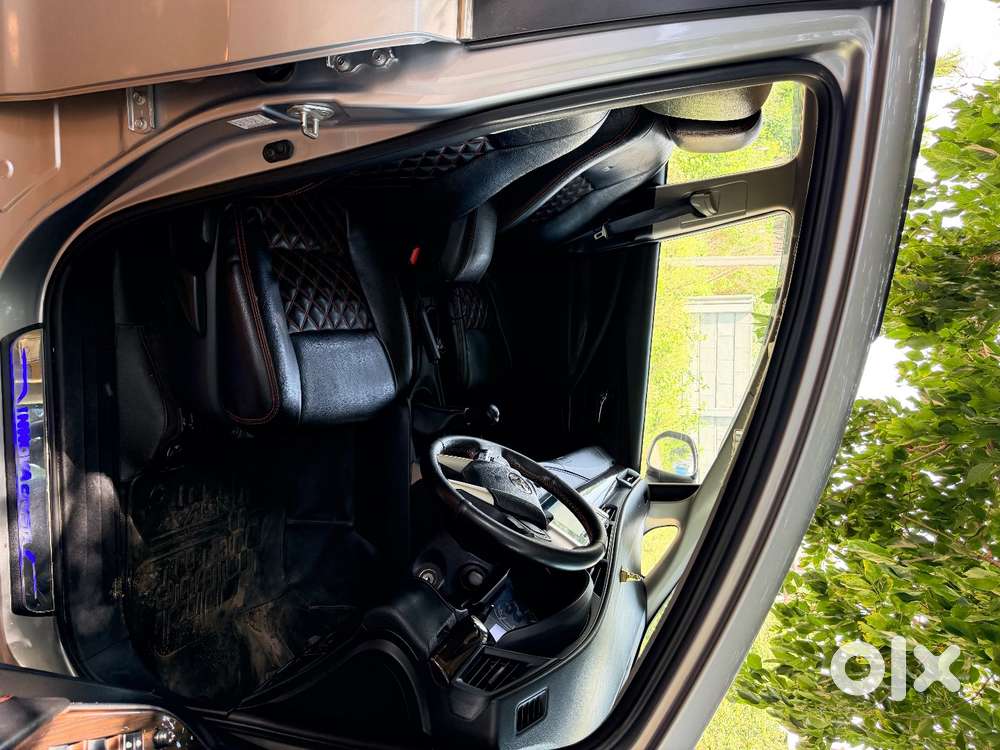 Innova Crysta 2.4g