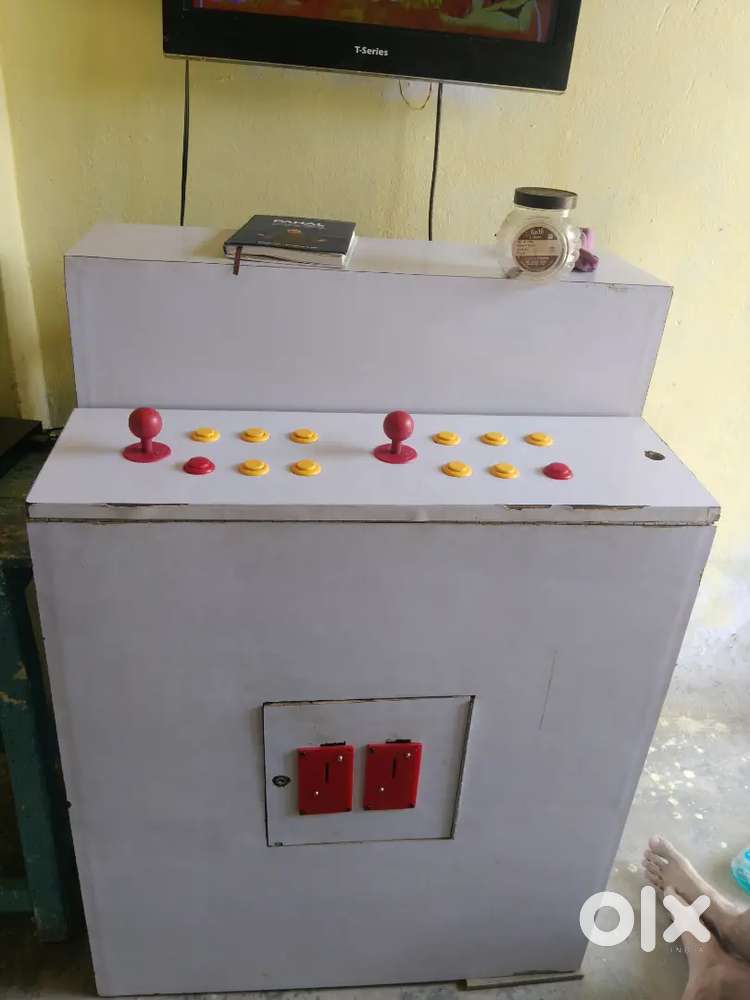 Arcade machine