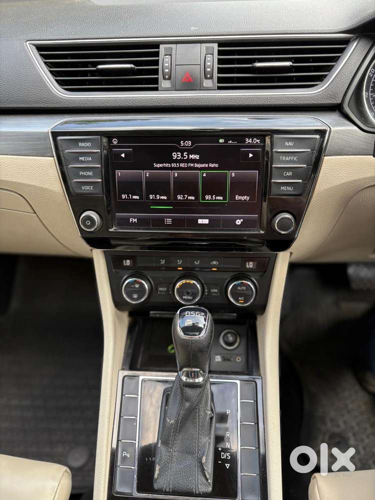 Skoda Superb Style 1.8 Tsi At, 2017, Petrol