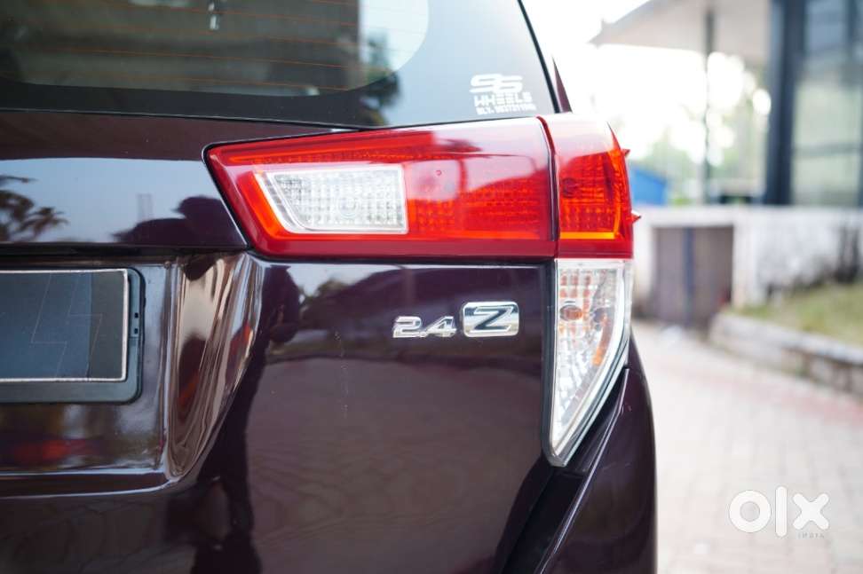 Toyota Innova Crysta 2.4 Z 7 Str, 2018, Diesel