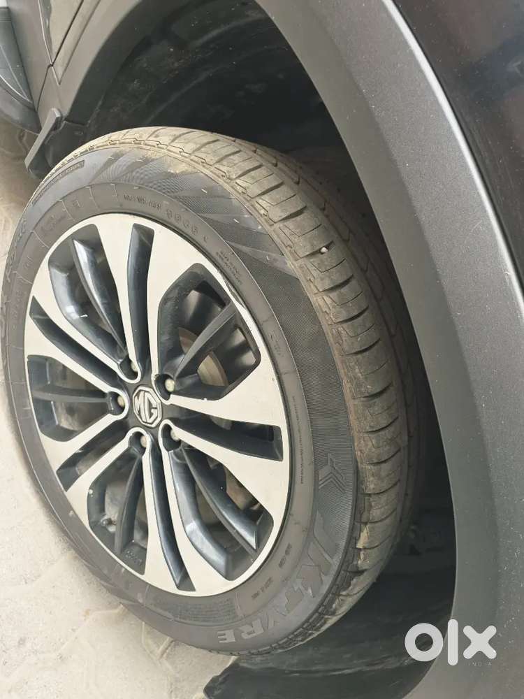 Mg Hector Plus 2022 Diesel 84000 Km Driven