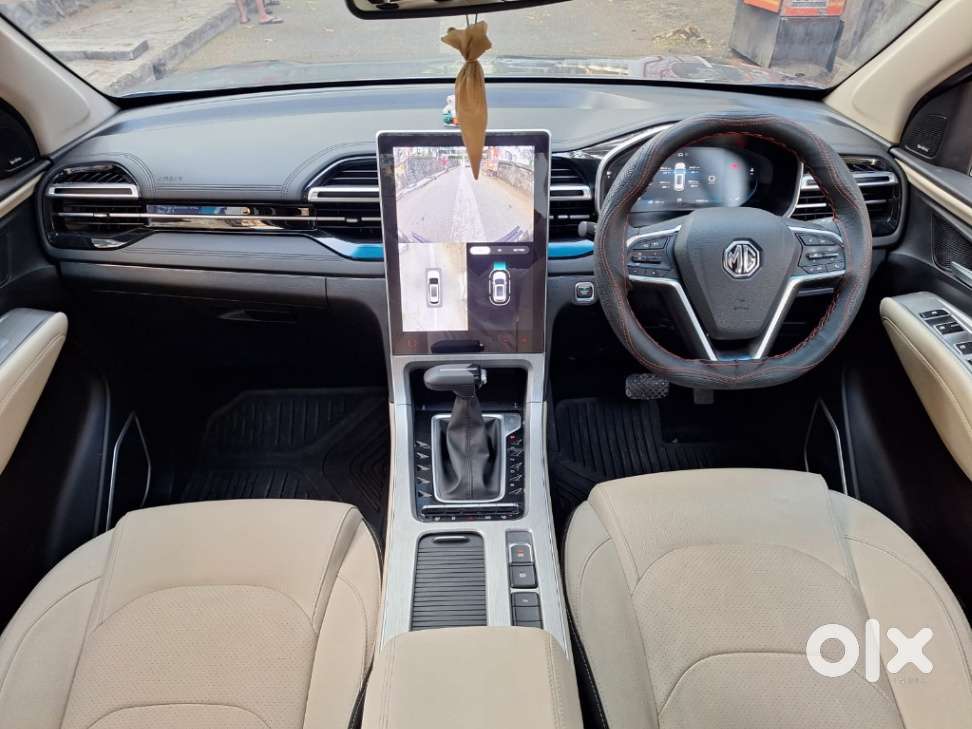 Mg Hector Savvy Pro Cvt, 2025, Petrol