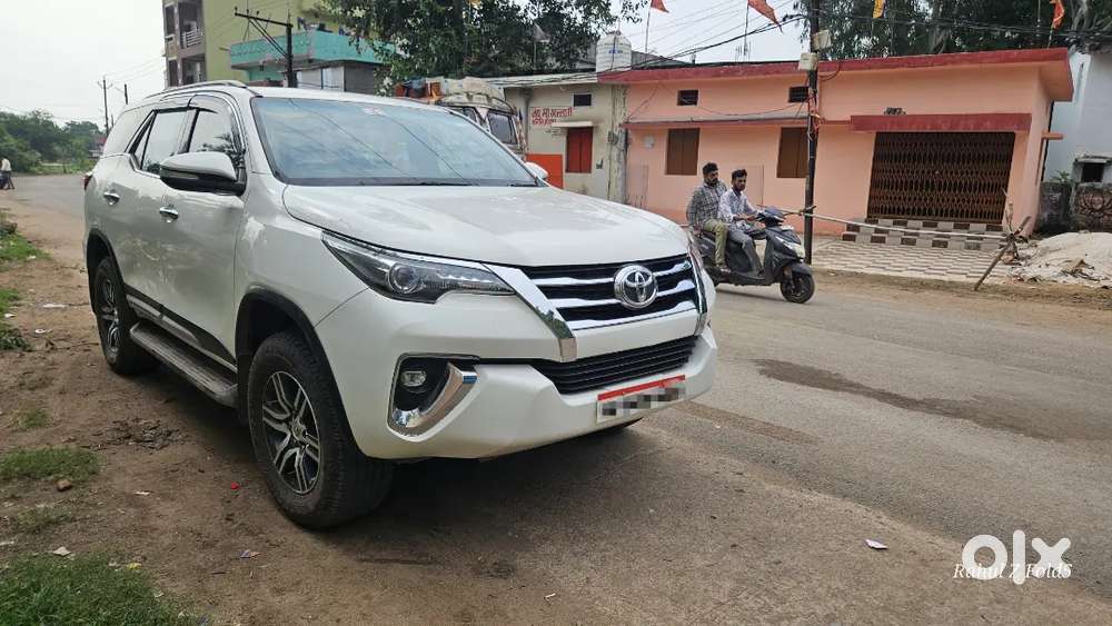 Toyota Fortuner 2017 Diesel Well Maintained All New Tyre Yokohama