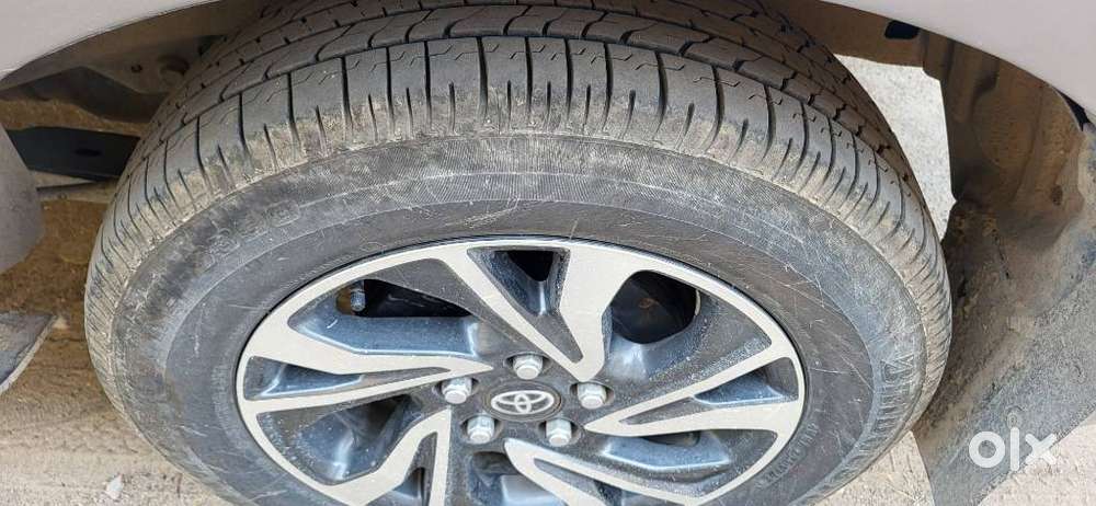 Toyota Innova Crysta 2.4 G Mt, 2022, Diesel