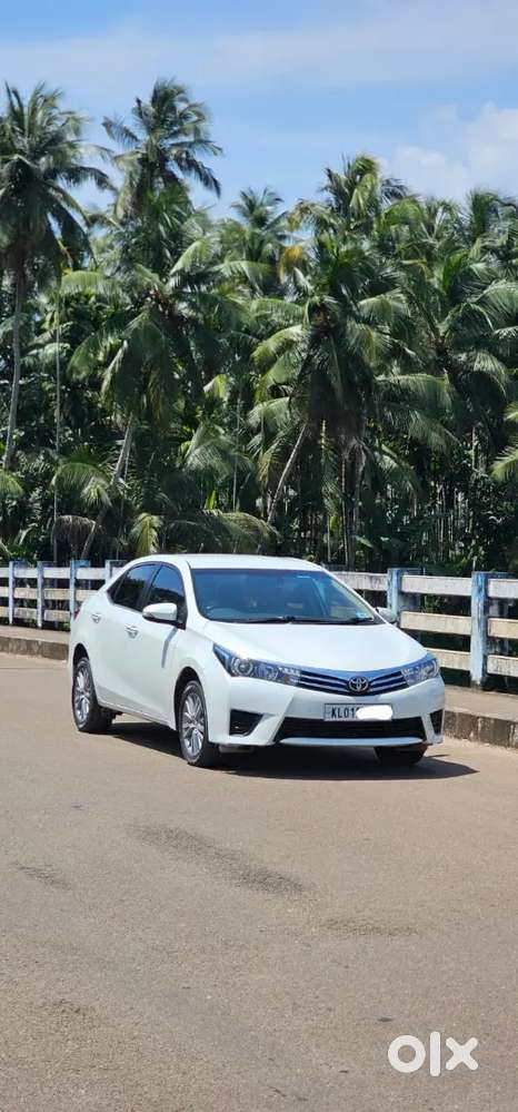 Toyota Corolla Altis 2014
