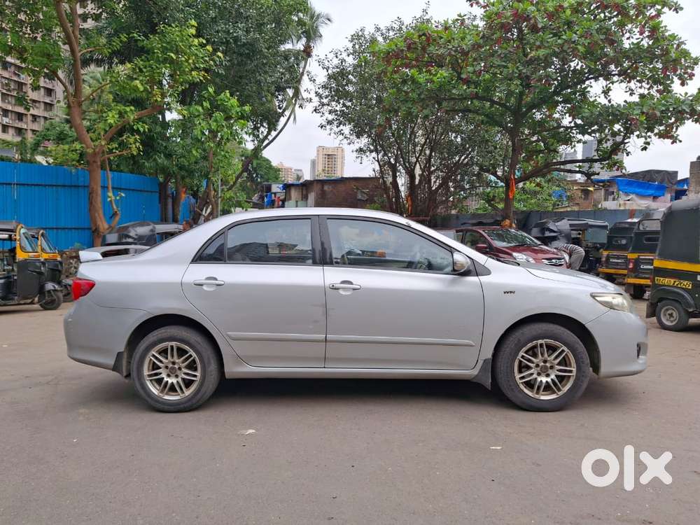 Toyota Corolla Altis G, 2010, Petrol