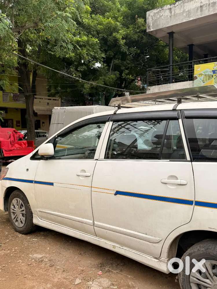 Toyota Innova 2.5 2016