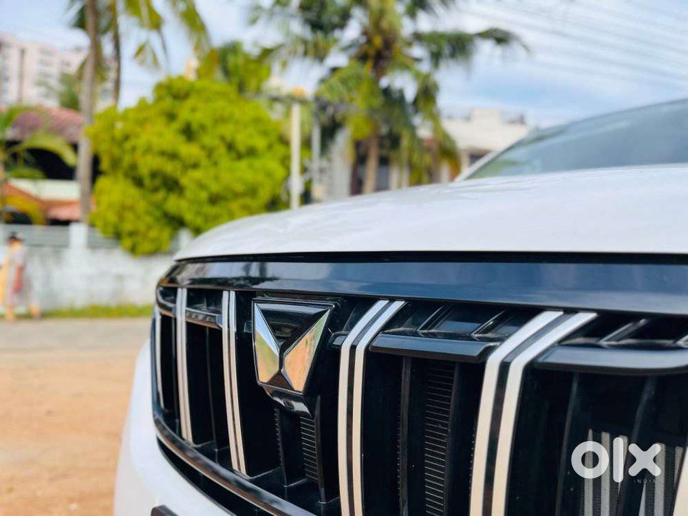 Mahindra Xuv700 2.2 Mx Diesel Mt 5 Str, 2023, Diesel