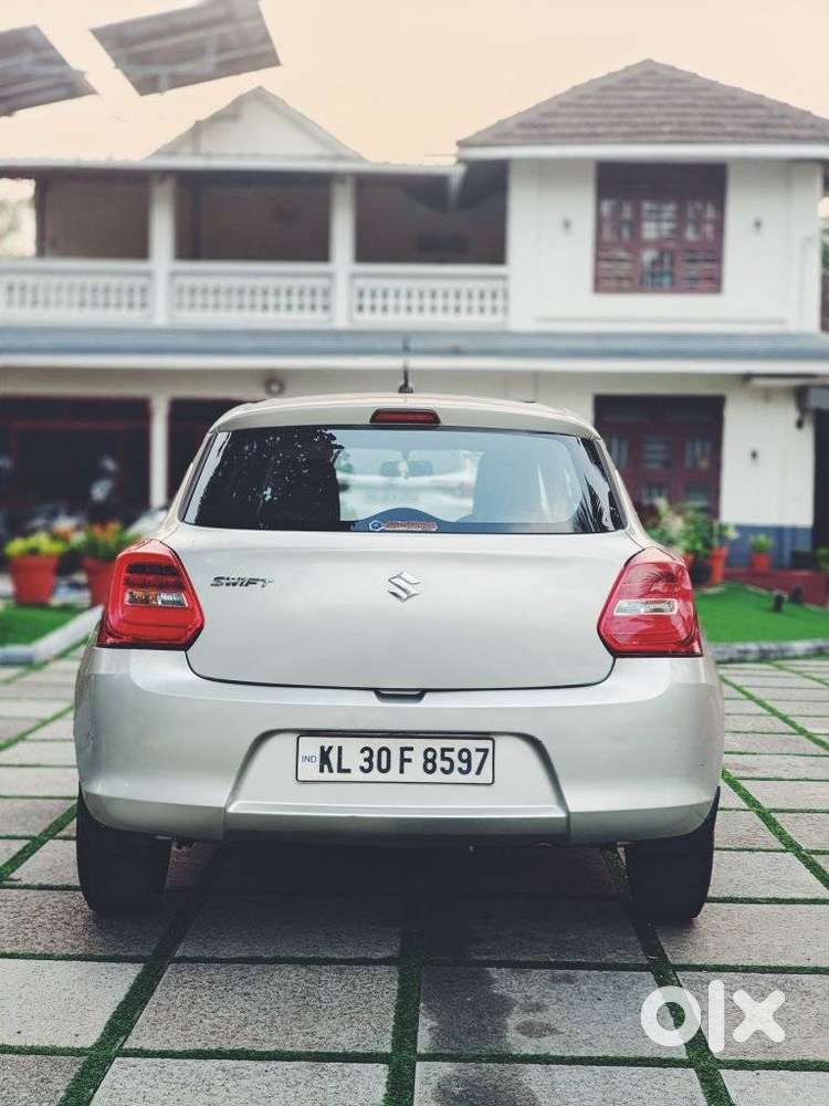Maruti Suzuki Swift Amt Vxi, 2018, Petrol