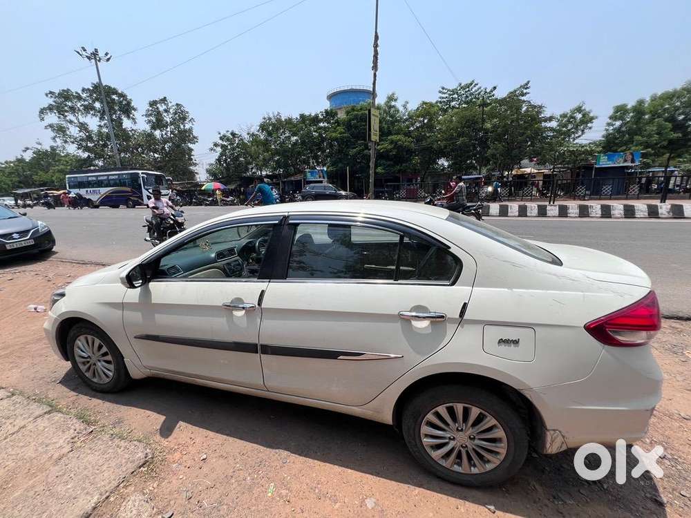 Maruti Suzuki Ciaz 2022 Petrol 100000 Km Driven