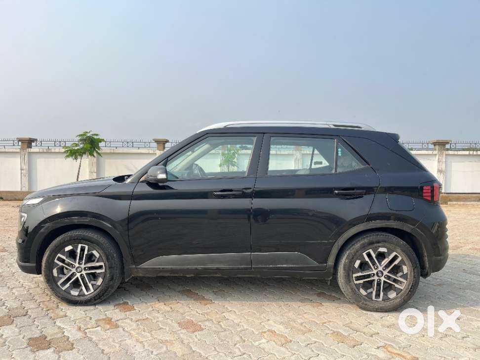 Hyundai Venue Sx Mt, 2024, Diesel