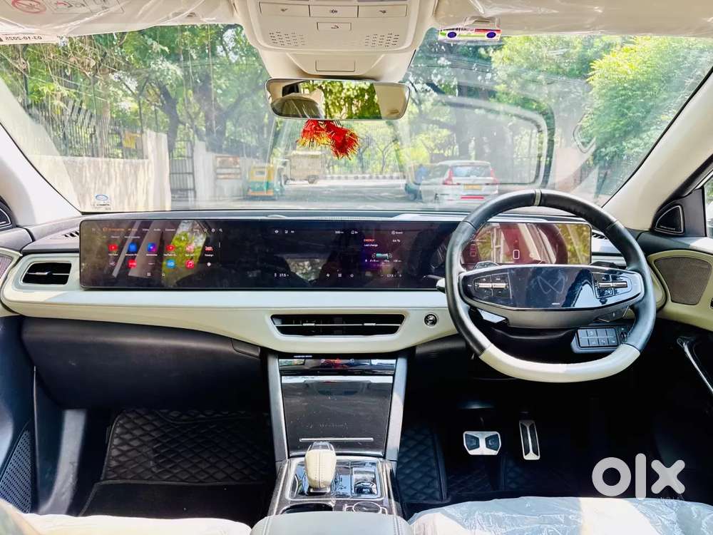 Mahindra Xev 9e Pack Two, 2025, Electric