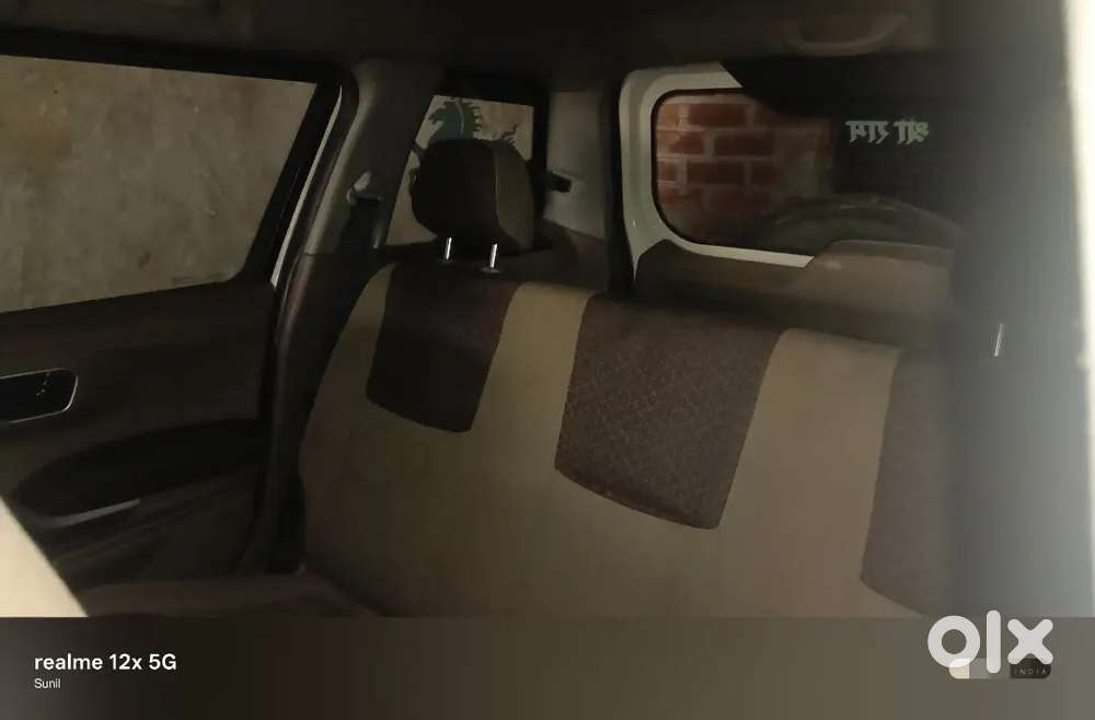 Mahindra Tuv 300 2016 Diesel 80000 Km Driven