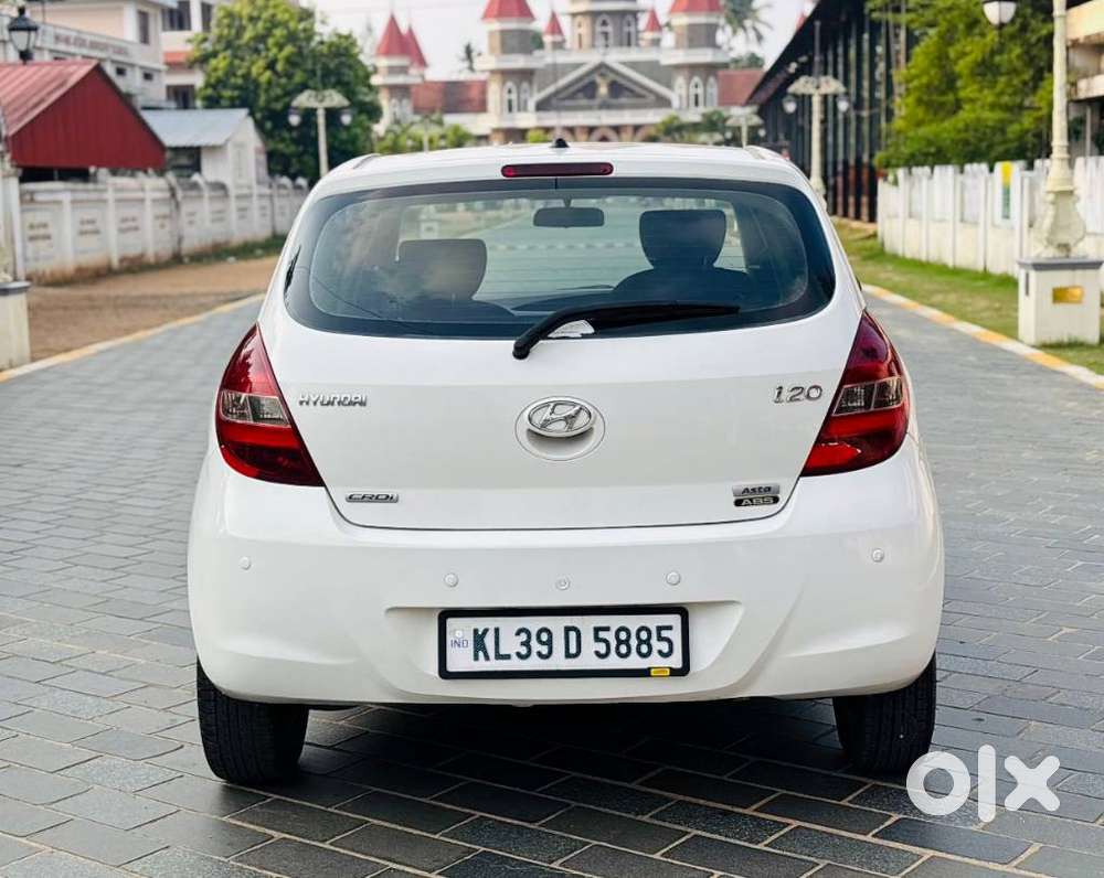 Hyundai I20 Diesel Asta Option, 2012, Diesel
