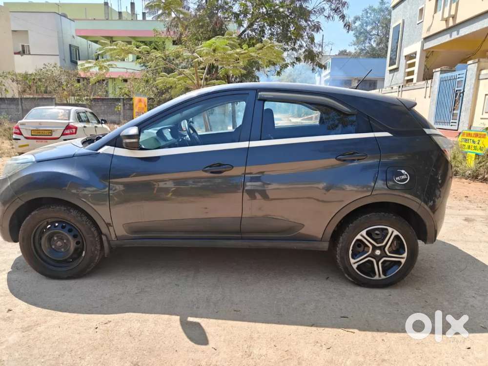 Tata Nexon 1.2 Revotron Xm, 2018, Petrol