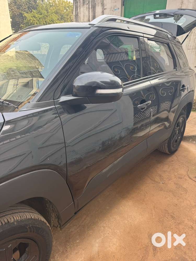 Maruti Suzuki Brezza 2023 Petrol Well Maintained