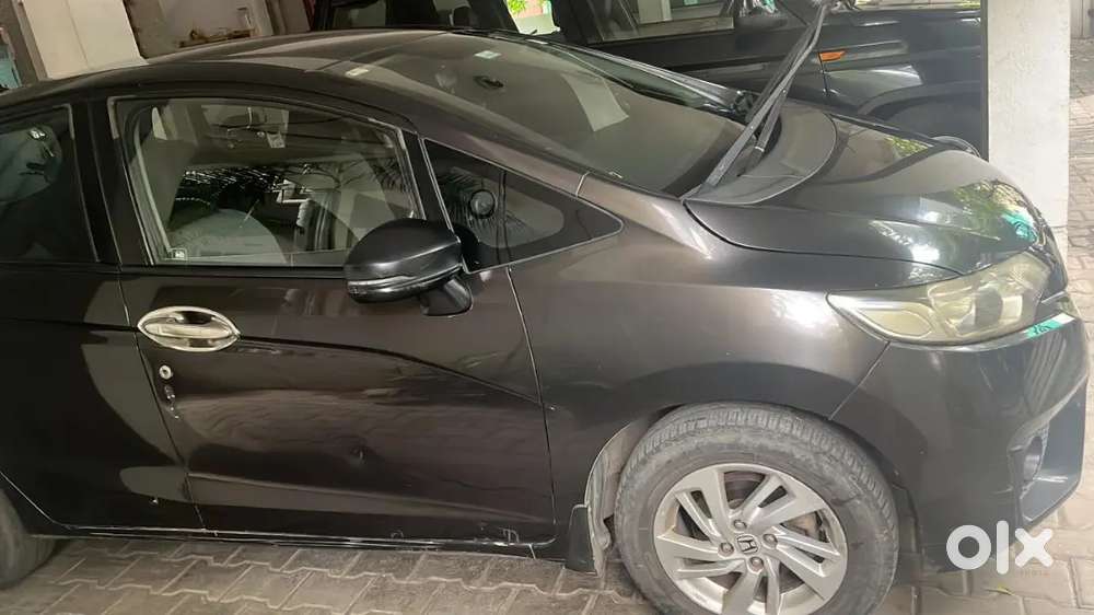 Honda Jazz 2016 Petrol 85000 Km Driven