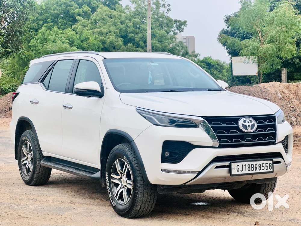 Toyota Fortuner 4x2 At 2.7 Petrol, 2022, Diesel