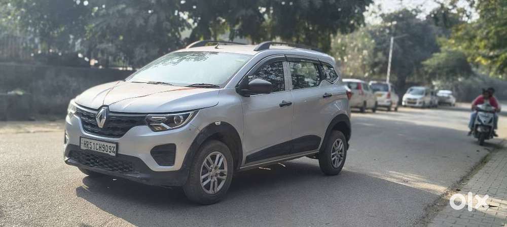 Renault Triber Rxl, 2022, Petrol