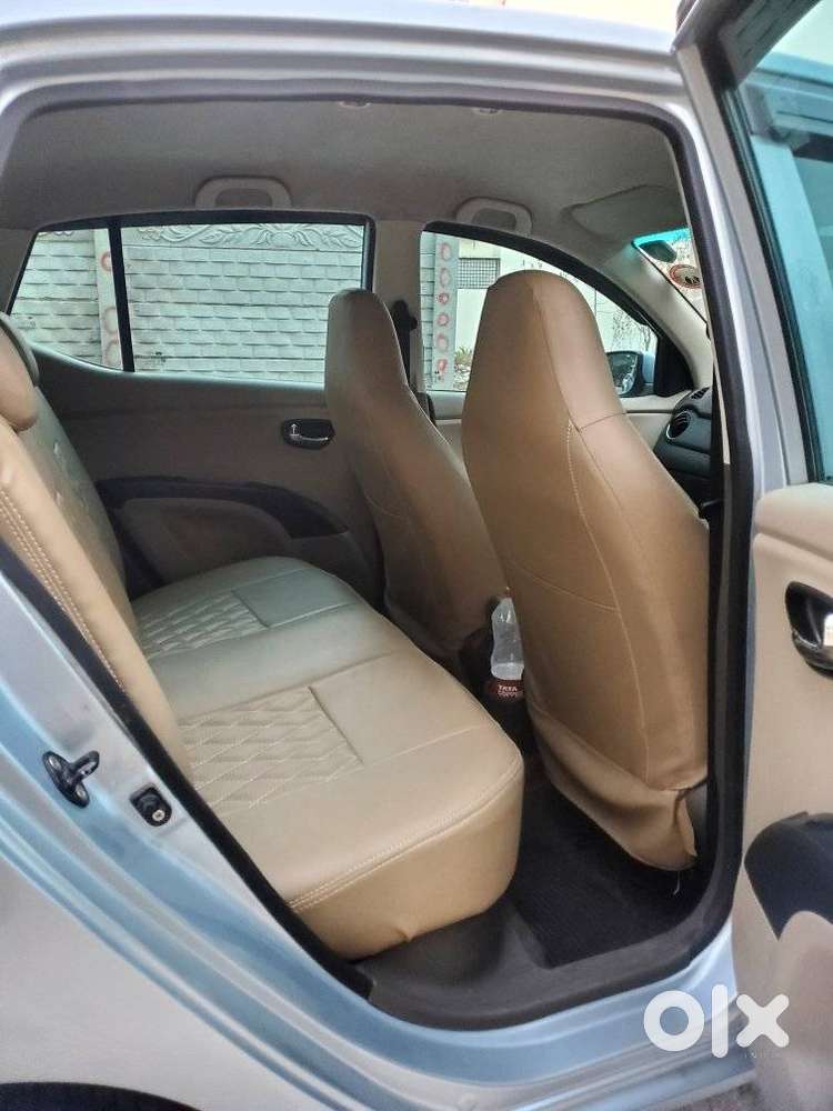 Hyundai I10 Sportz At, 2011, Petrol
