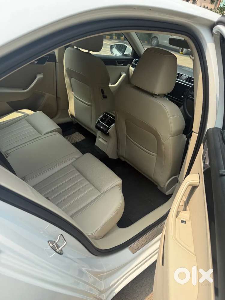 Skoda Superb 2.0 L&k Tsi At, 2020, Petrol