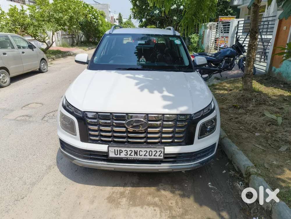Hyundai Venue 2022 Diesel 55000 Km Driven