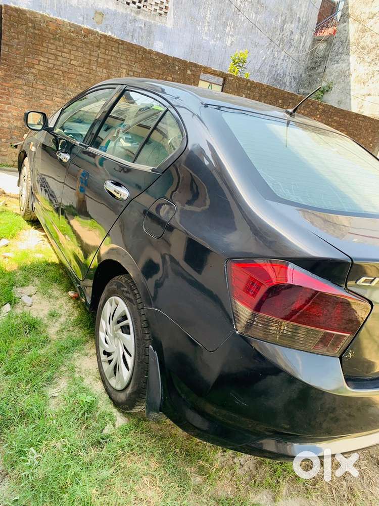 2009 Honda Petrol Car