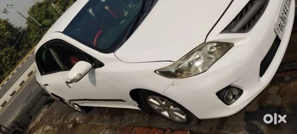 Toyota Corolla Altis 2013 Diesel 120000 Km Driven
