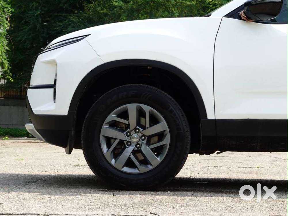 Tata Safari Smart (o), 2024, Diesel