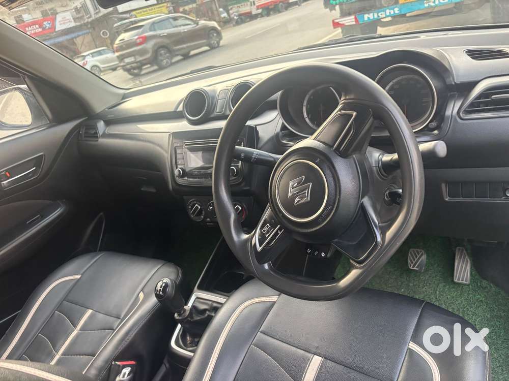 Maruti Suzuki Swift Vxi + Manual, 2018, Petrol