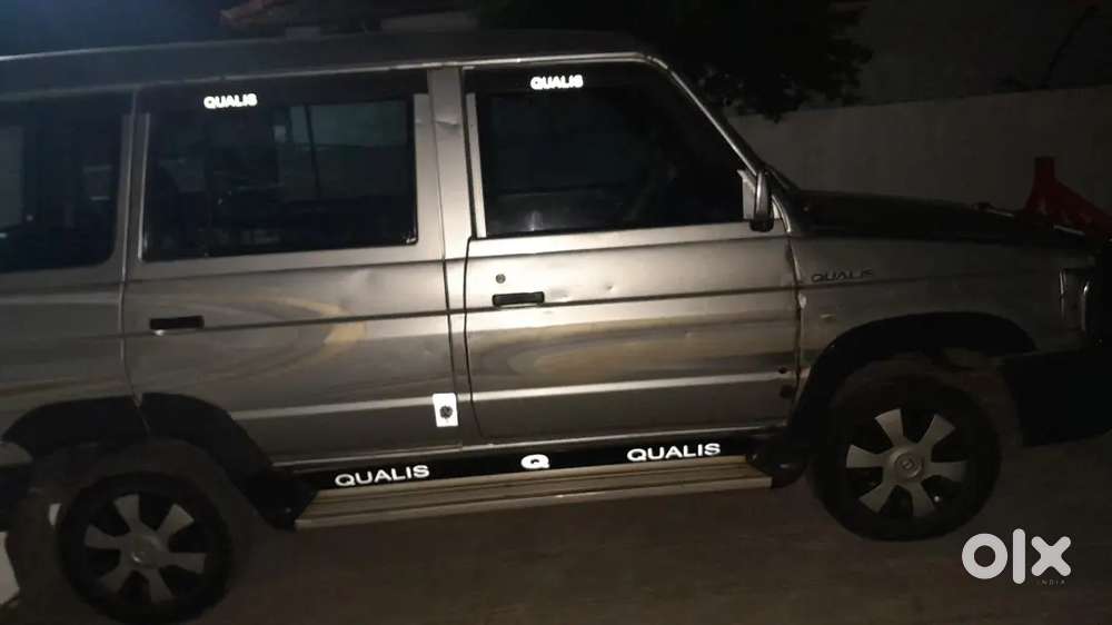 Toyota Qualis 2003 Diesel Well Maintained