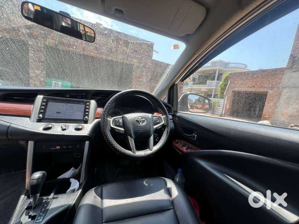 Toyota Innova Crysta 2022 Year