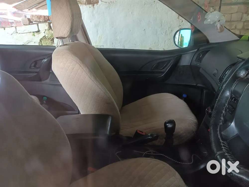 Mahindra Xuv500 2019 Diesel 90000 Km Driven