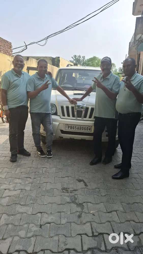 Mahindra Lx