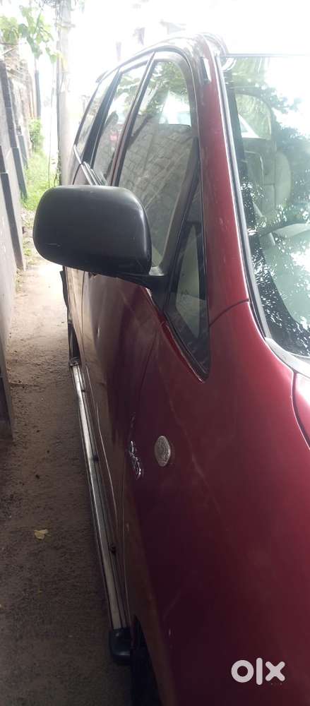 Toyota Innova 2.5 V Diesel 8-seater, 2008, Diesel