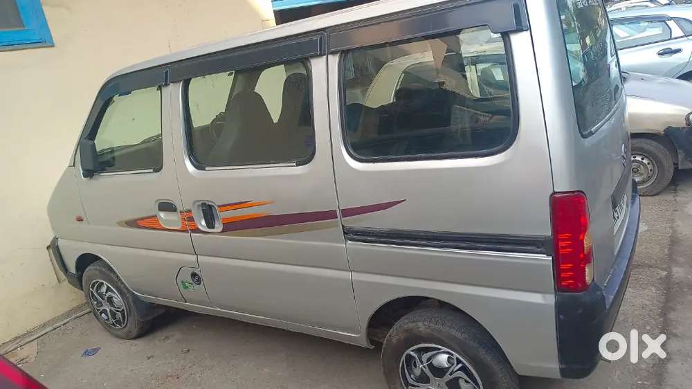Maruti Suzuki Eeco 2017 Cng & Hybrids 220000 Km Driven