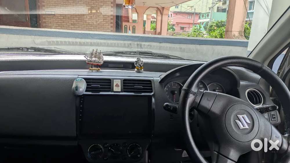 Maruti Suzuki Dzire 1.2 Lxi 2011