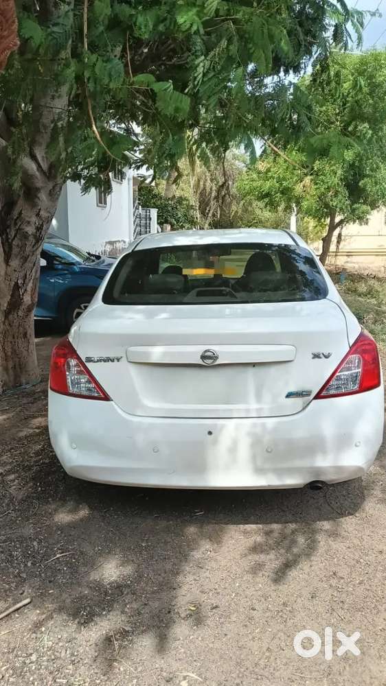 Nissan Sunny Diesel 2013