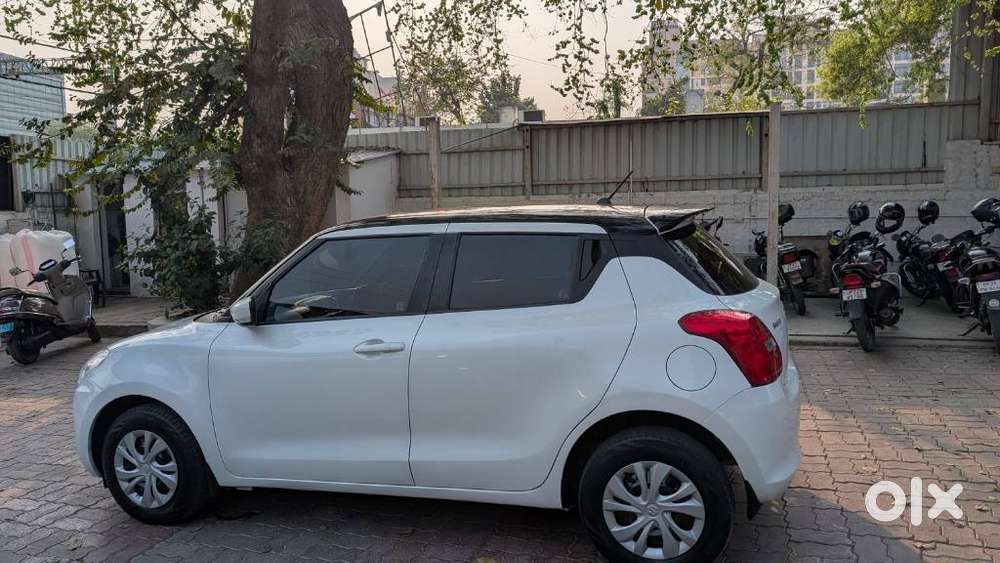 Maruti Suzuki Swift Vxi 1.2 Abs Bs-iv, 2022, Petrol