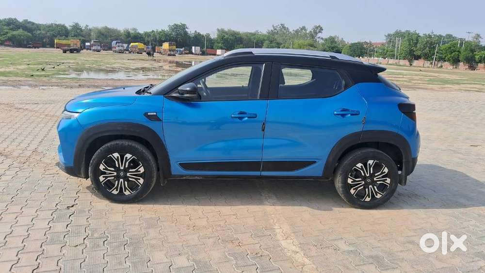 Renault Kiger, 2022, Petrol