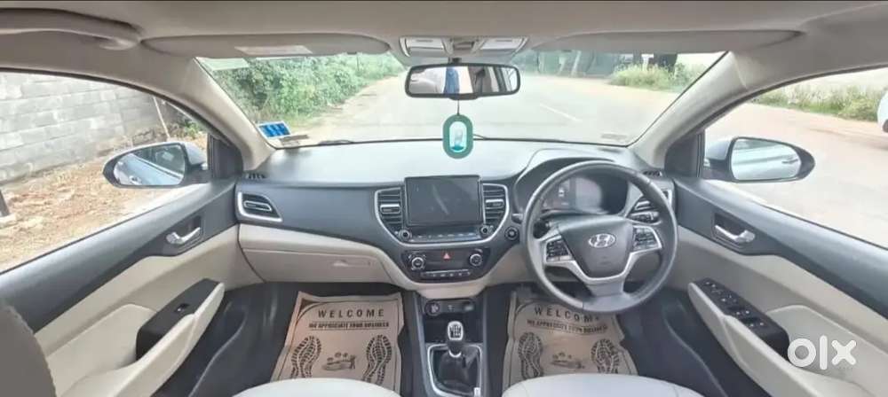 Hyundai Verna Sx With Sunroof