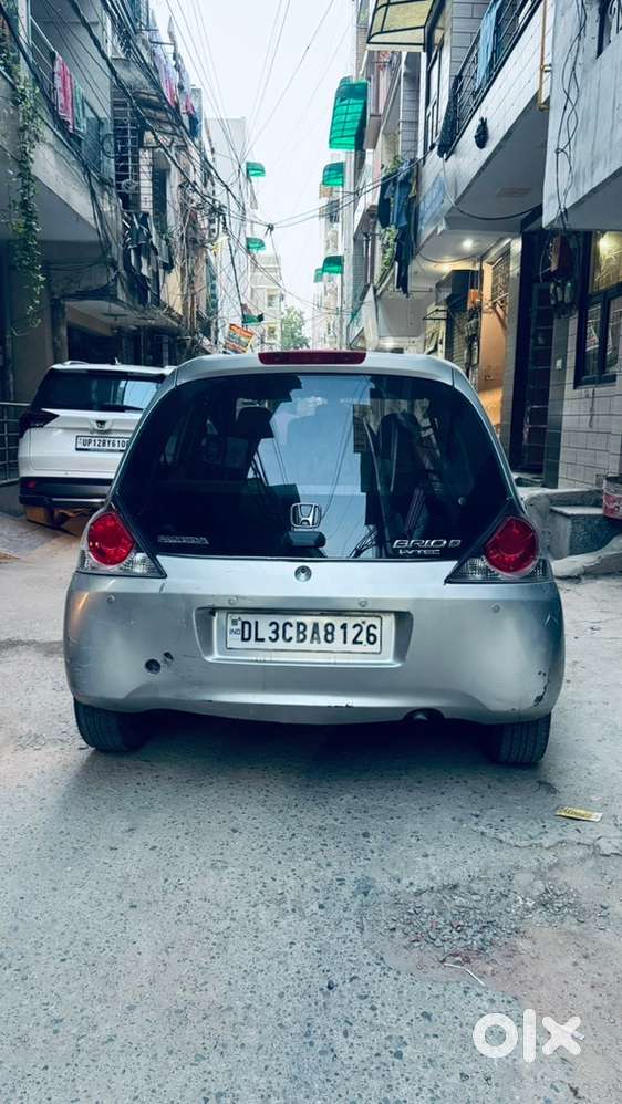 Honda Brio Mt Petrol 2013